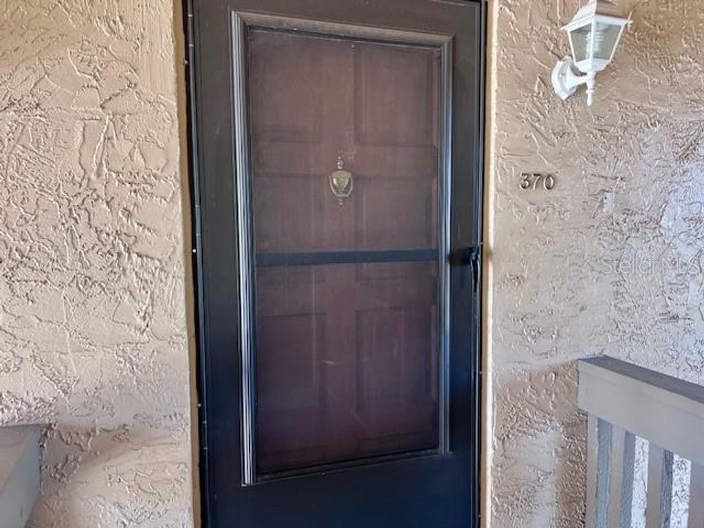 Photo of 370 Windmeadows Street #370, Altamonte Springs, FL 32701 (MLS # O6385441)