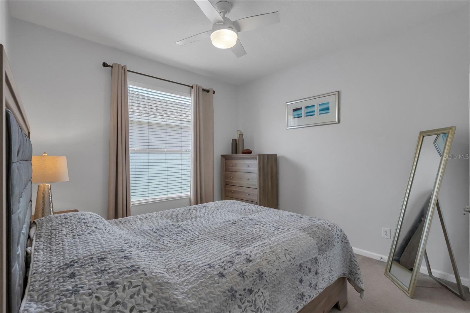 HAWKS NEST - Residential