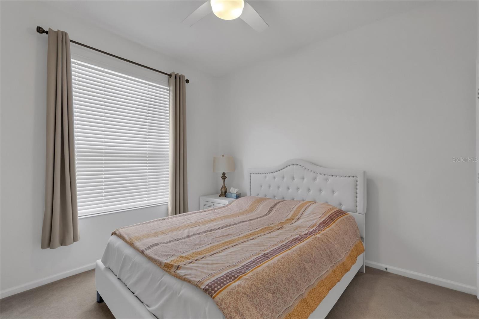 HAWKS NEST - Residential