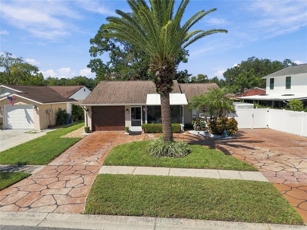 Photo of 16012 Saddlestring Drive, Tampa, FL 33618 (MLS # TB8548048)