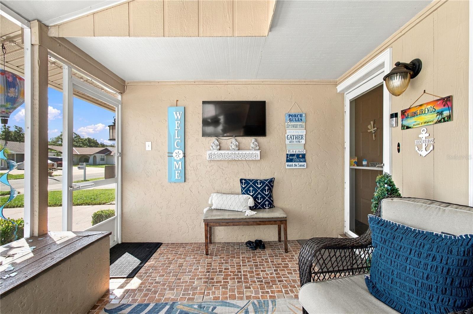 16012 SADDLESTRING DRIVE