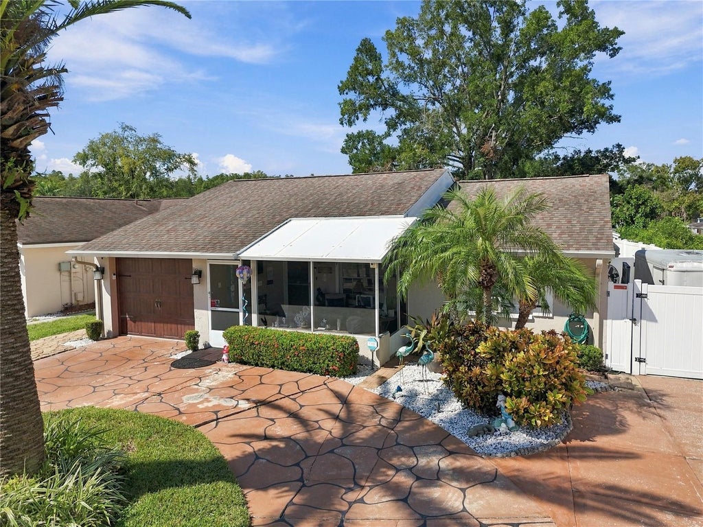 Photo of 16012 Saddlestring Drive, Tampa, FL 33618 (MLS # TB8548048)
