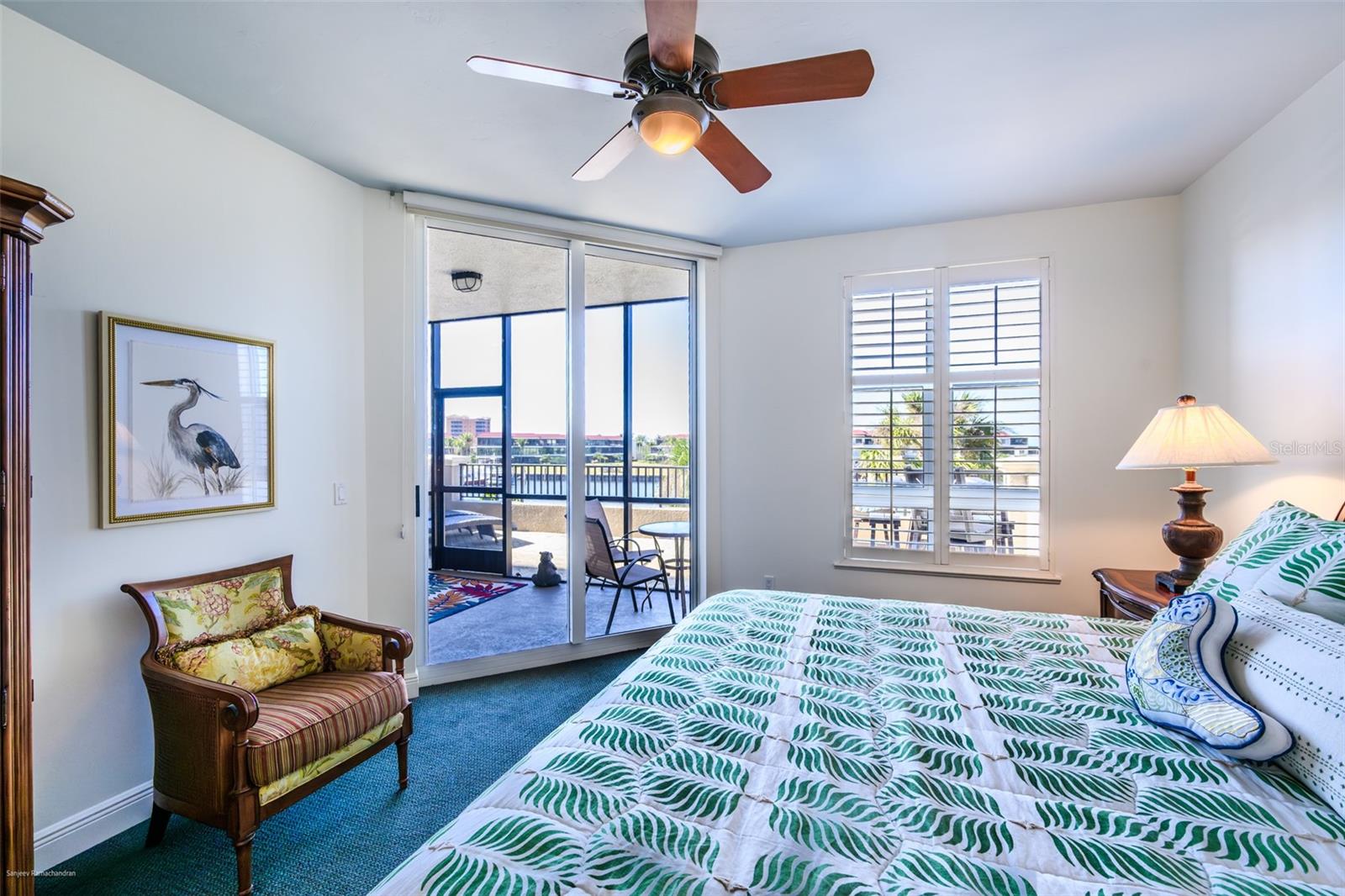 GRANDE ISLE TOWERS I & 02 PH I - Residential Lease