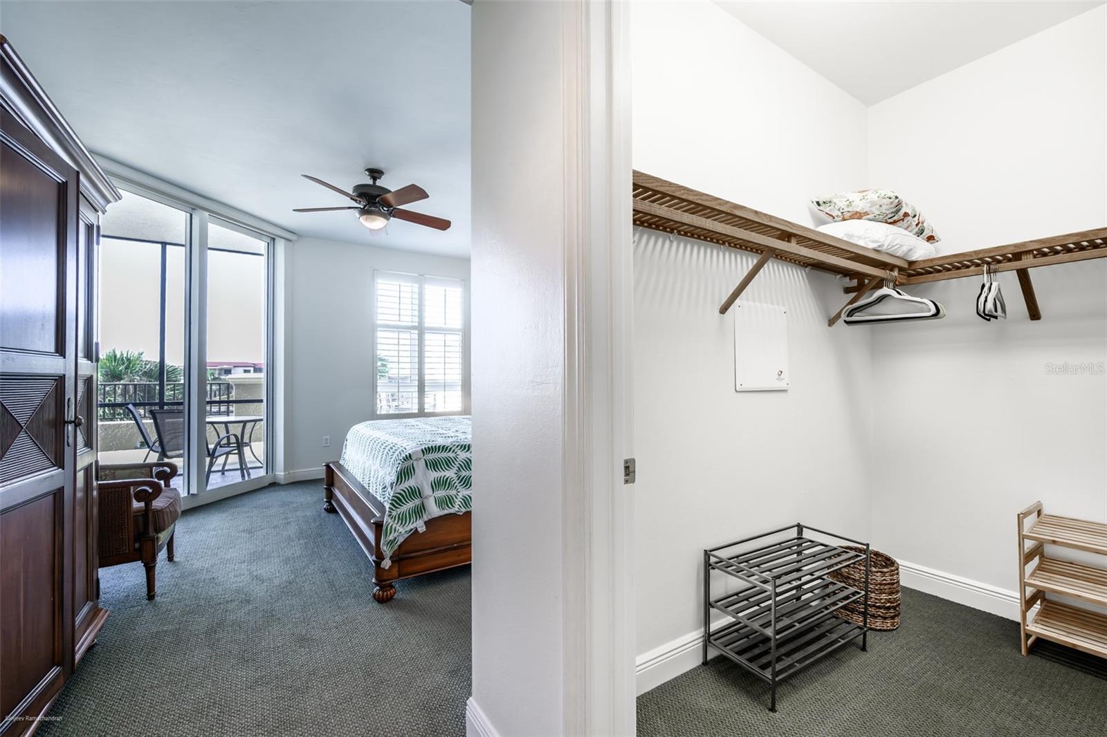 GRANDE ISLE TOWERS I & 02 PH I - Residential Lease