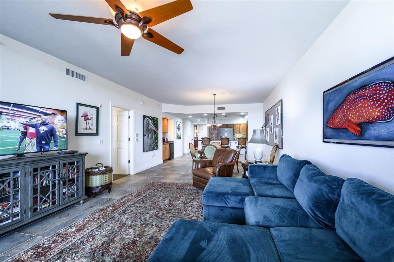 GRANDE ISLE TOWERS I & 02 PH I - Residential Lease