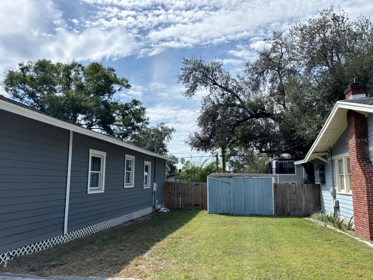 5108 N SUWANEE AVENUE