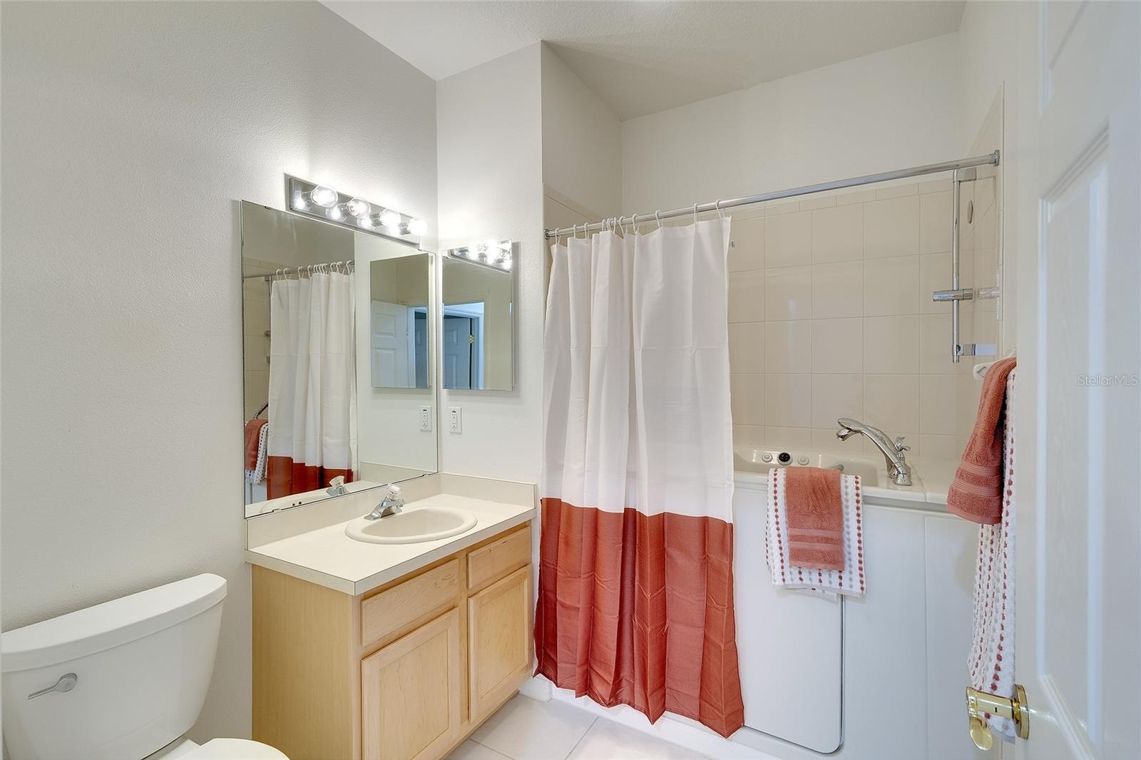 LAKERIDGE FALLS PH 1C - Residential