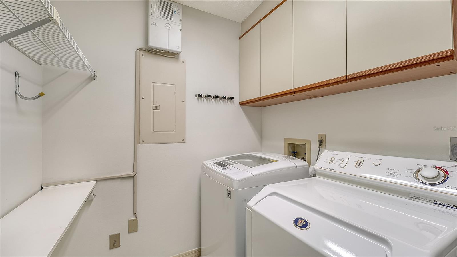 OAKLEY GREENE - THE HIGHLANDS - THE MEADOWS - Residential