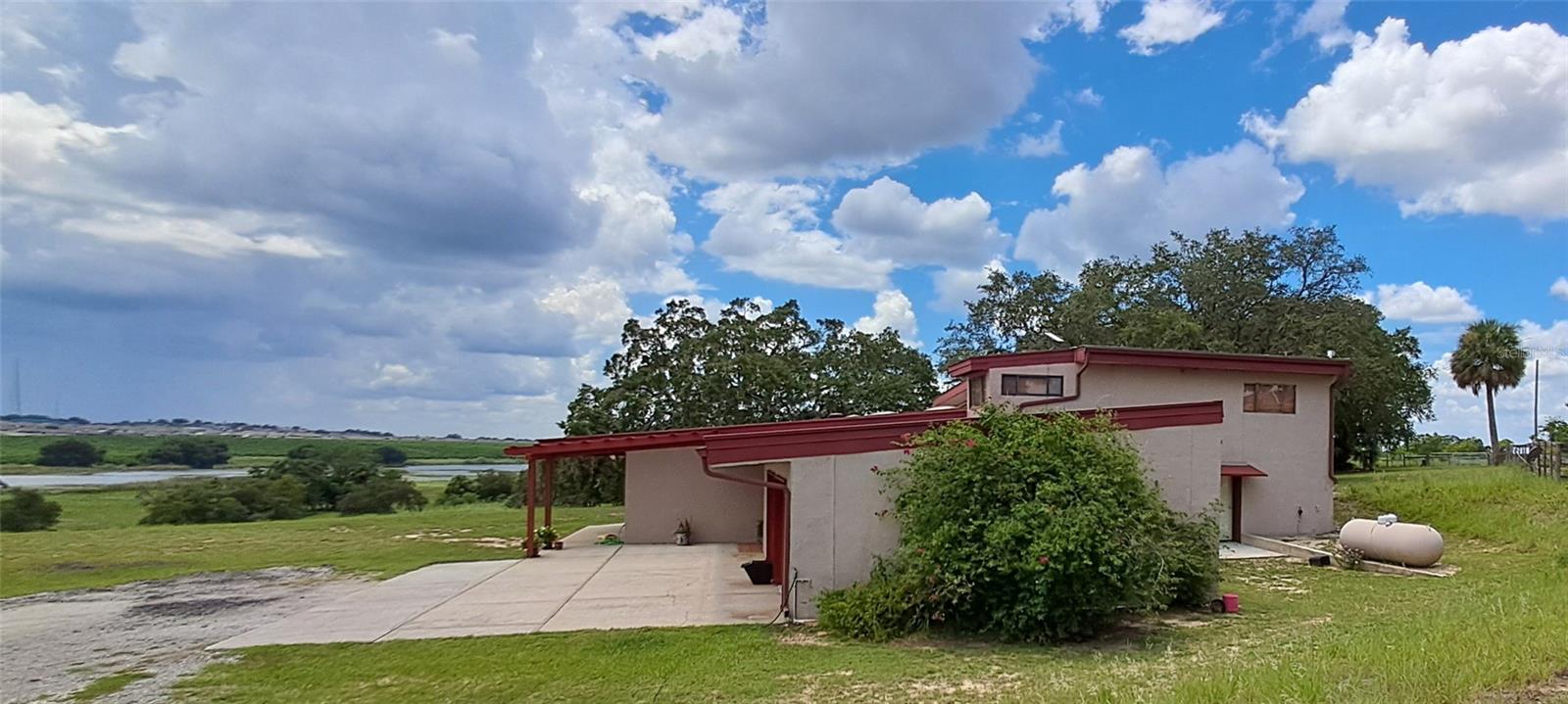 2741 EDWARDS ROAD