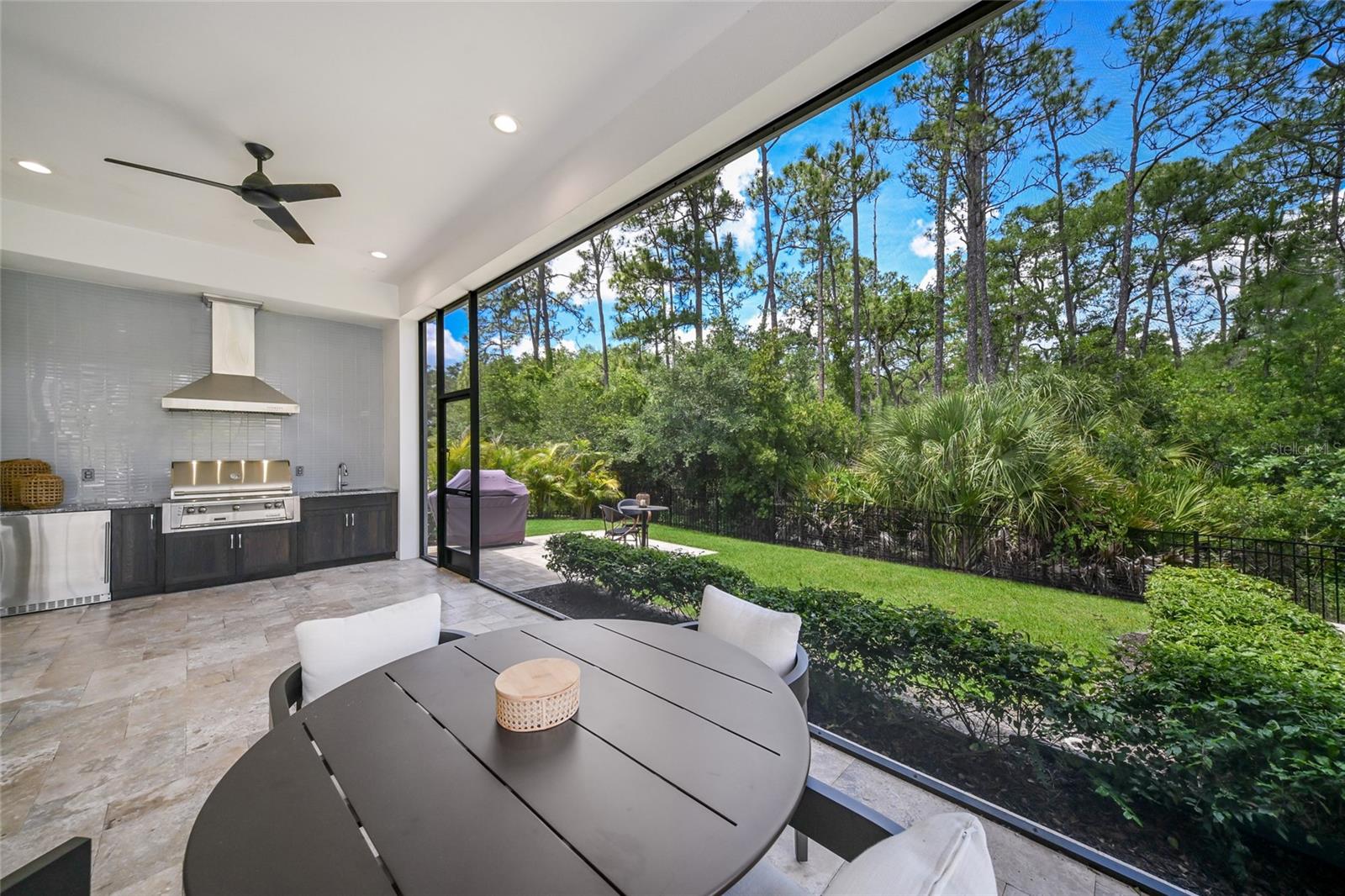 CONCESSION - Residential