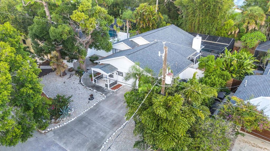 Photo of 4620 Guava Court, Sarasota, FL 34234 (MLS # A4668730)