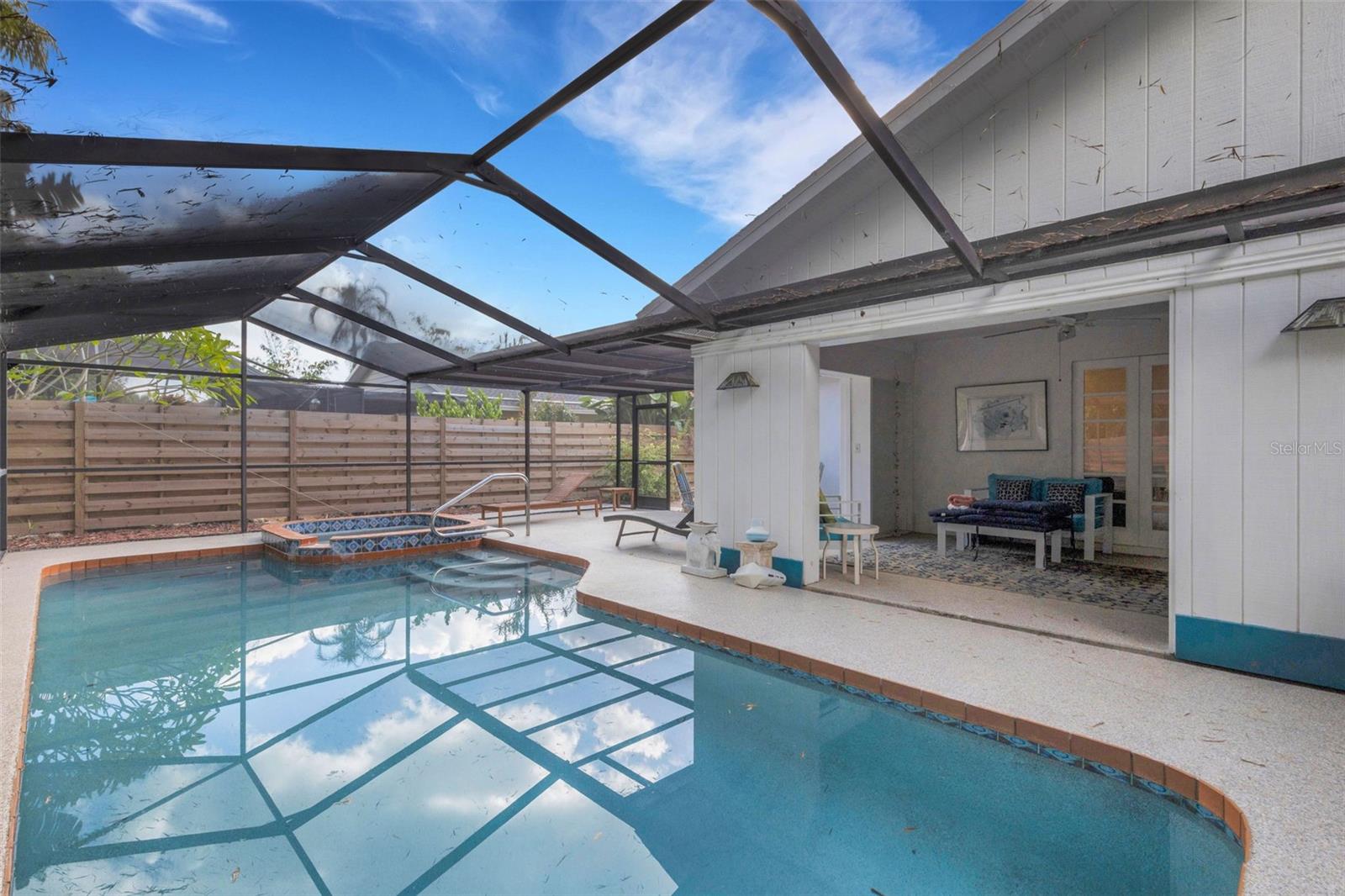 ADAMS HEIGHTS - Residential