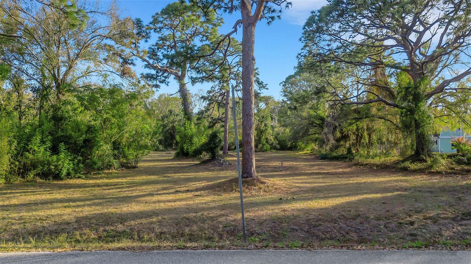 DESOTO ACRES - Residential