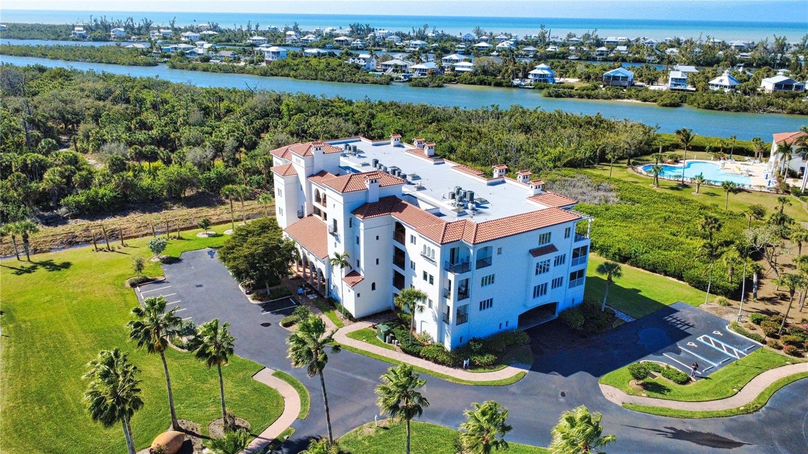 HACIENDA DEL MAR PH 01 - Residential