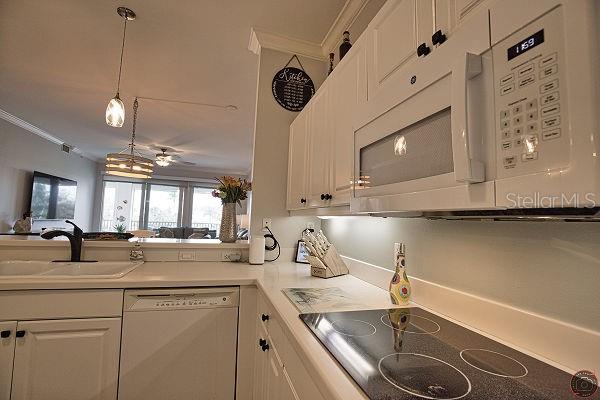 HACIENDA DEL MAR PH 01 - Residential