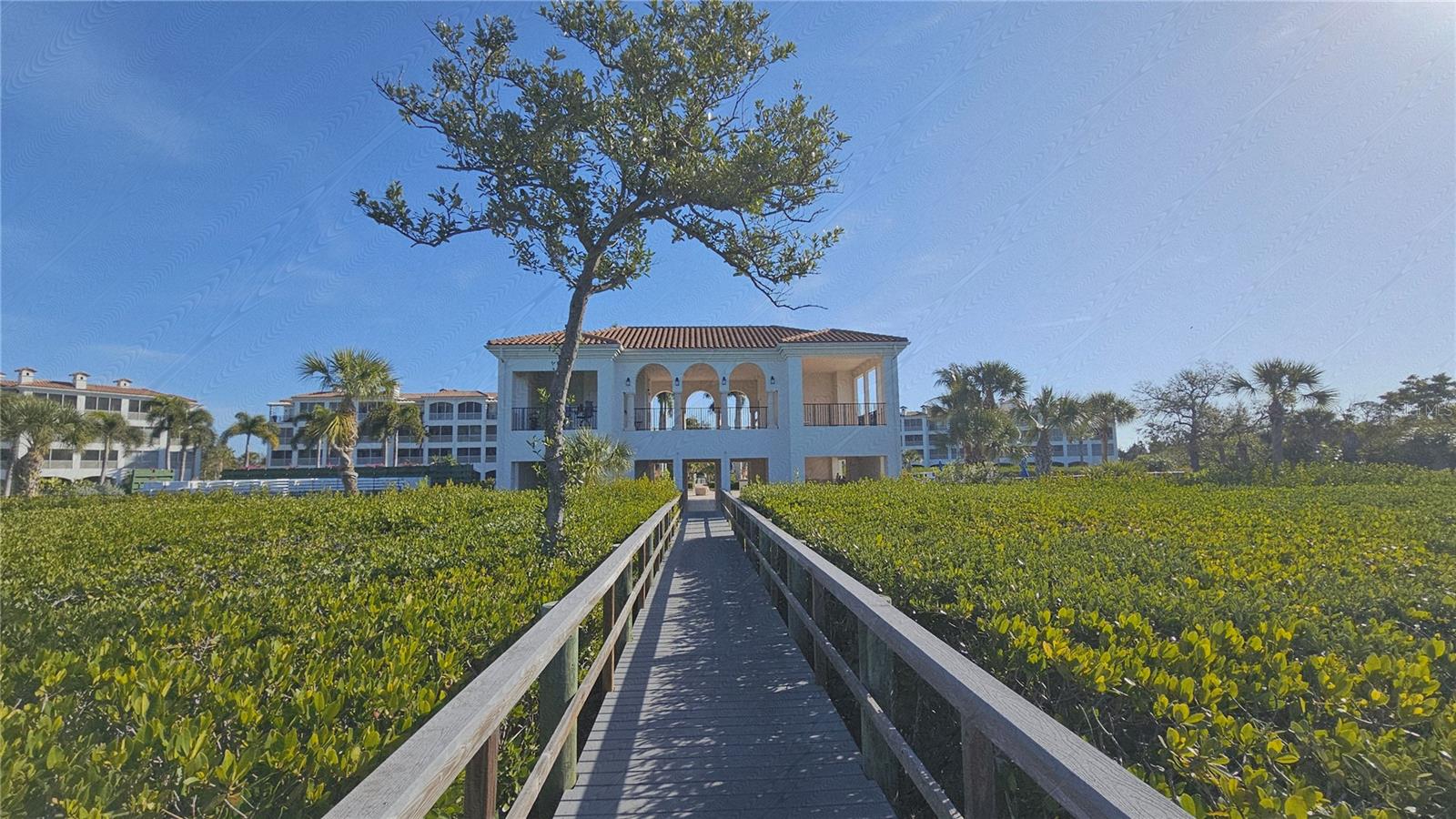 HACIENDA DEL MAR PH 01 - Residential