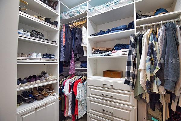 HACIENDA DEL MAR PH 01 - Residential