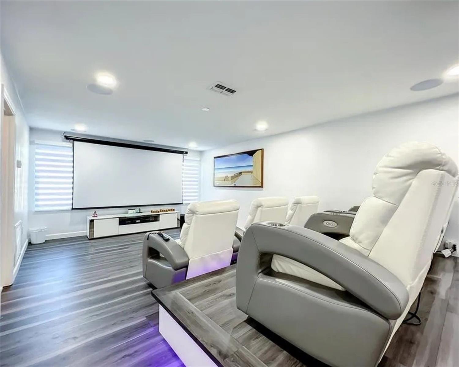 PROVIDENCE / CAMDEN PARK - Residential Lease