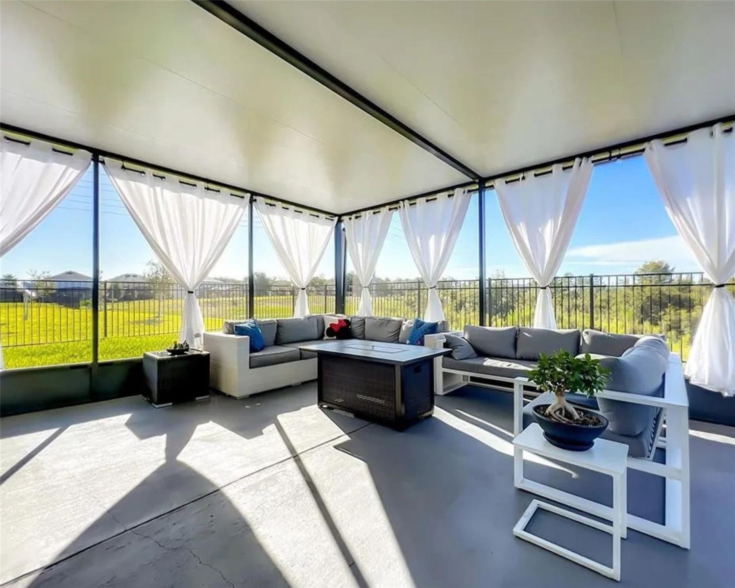 PROVIDENCE / CAMDEN PARK - Residential Lease