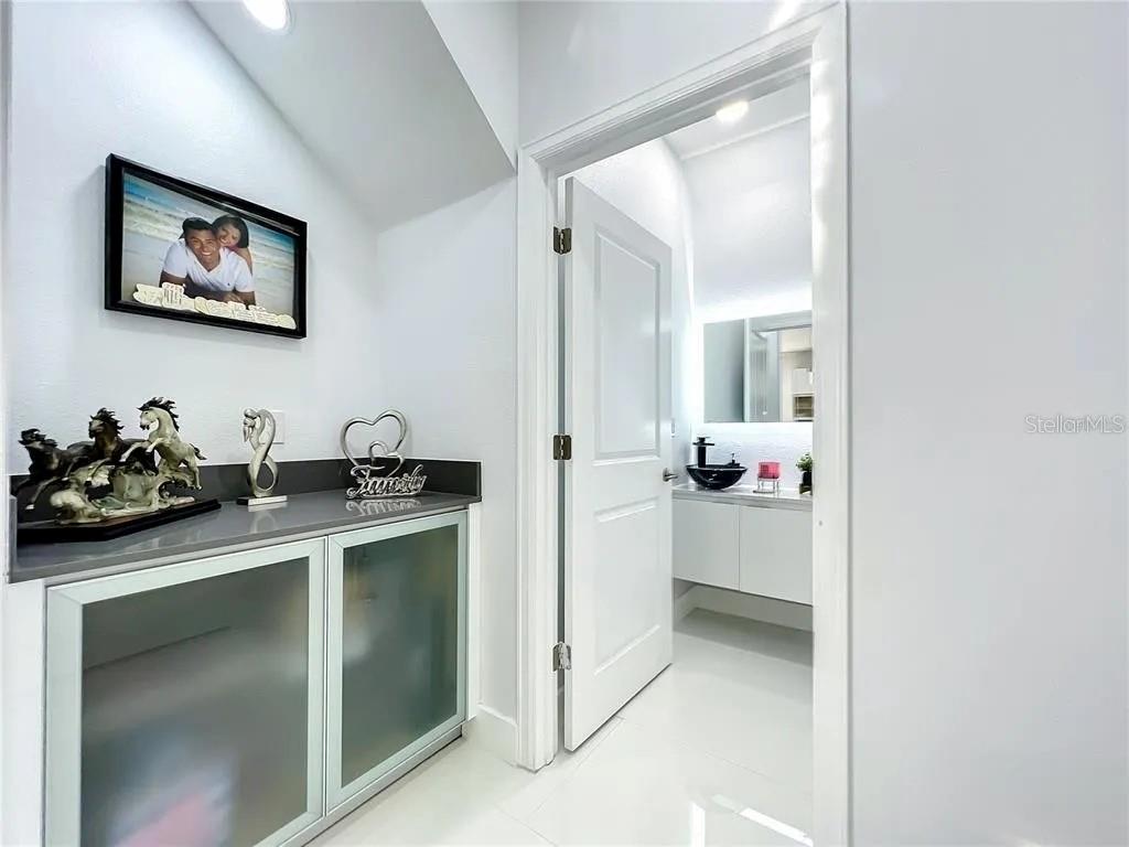 PROVIDENCE / CAMDEN PARK - Residential Lease