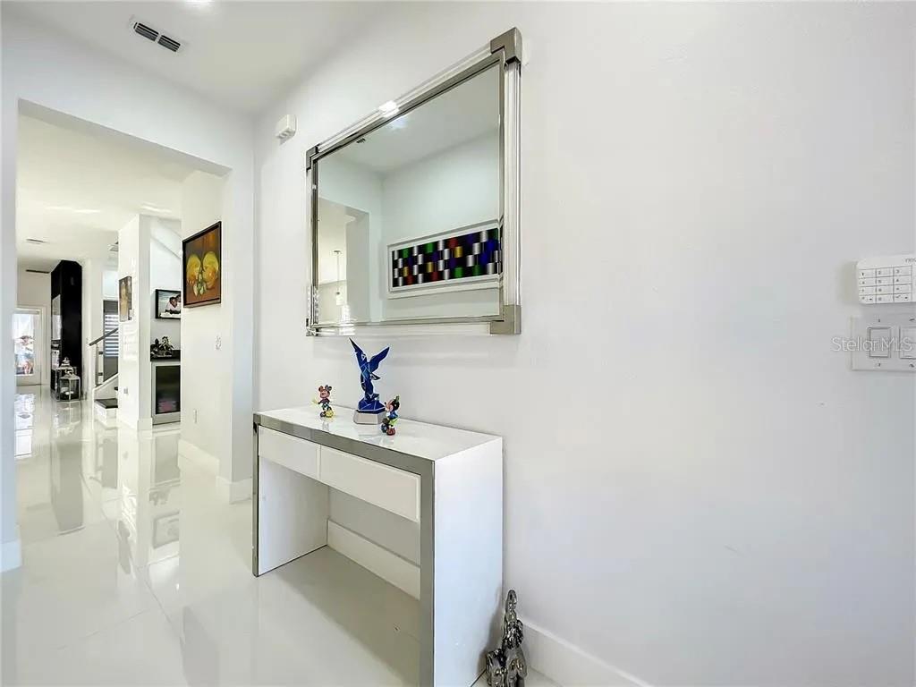 PROVIDENCE / CAMDEN PARK - Residential Lease