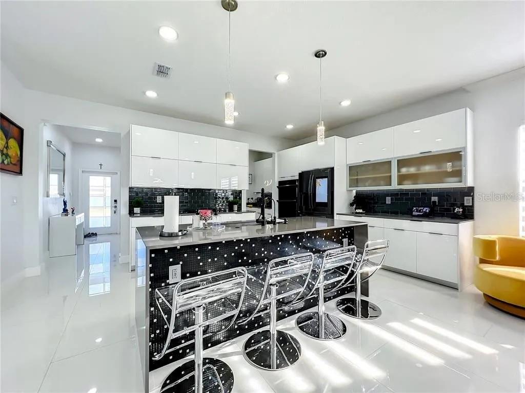 PROVIDENCE / CAMDEN PARK - Residential Lease