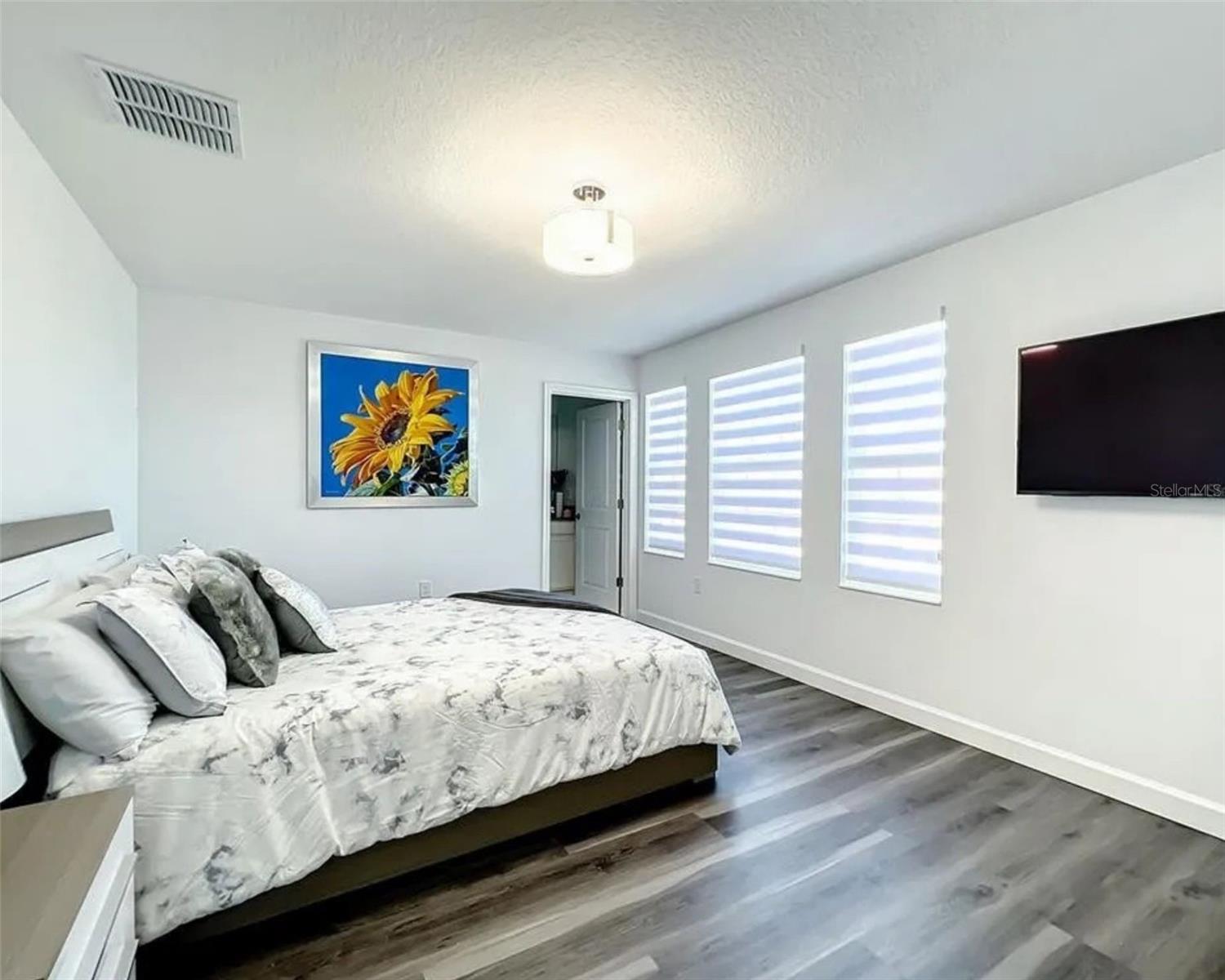 PROVIDENCE / CAMDEN PARK - Residential Lease