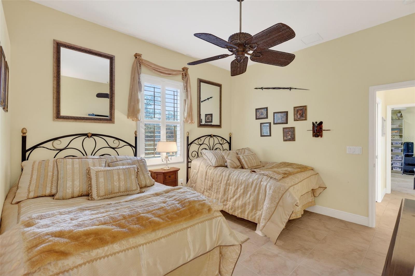 WINDING CREEK - Residential