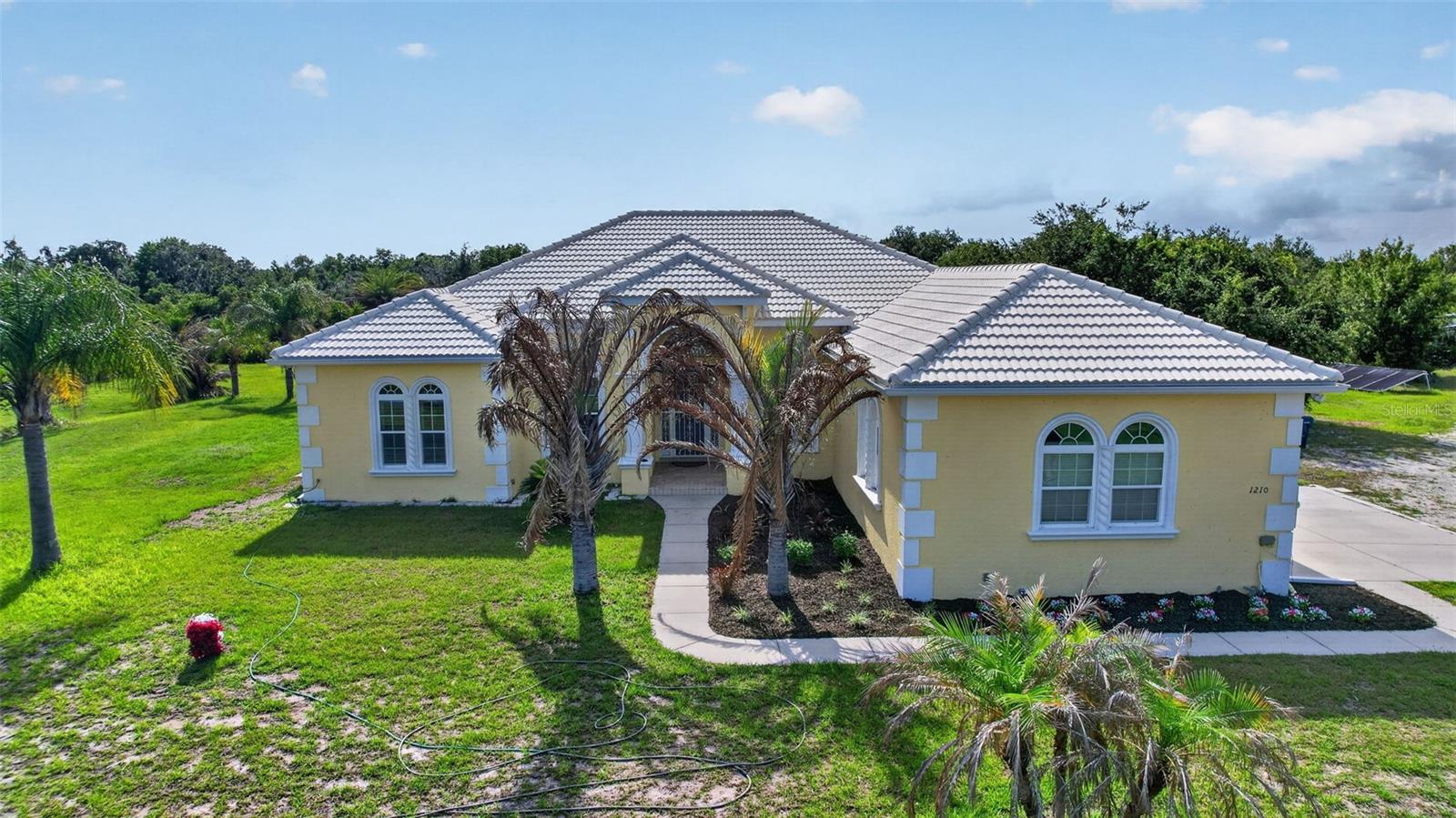 WINDING CREEK - Residential