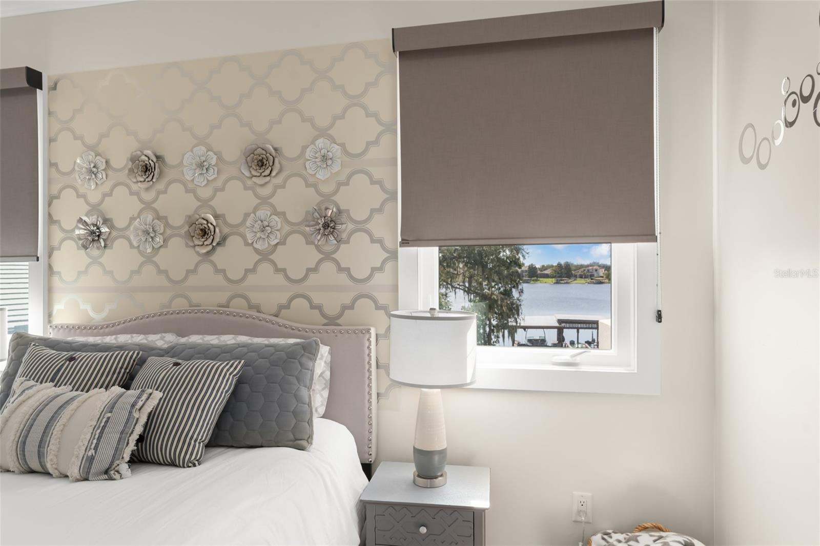 SAWYER SOUND - Residential