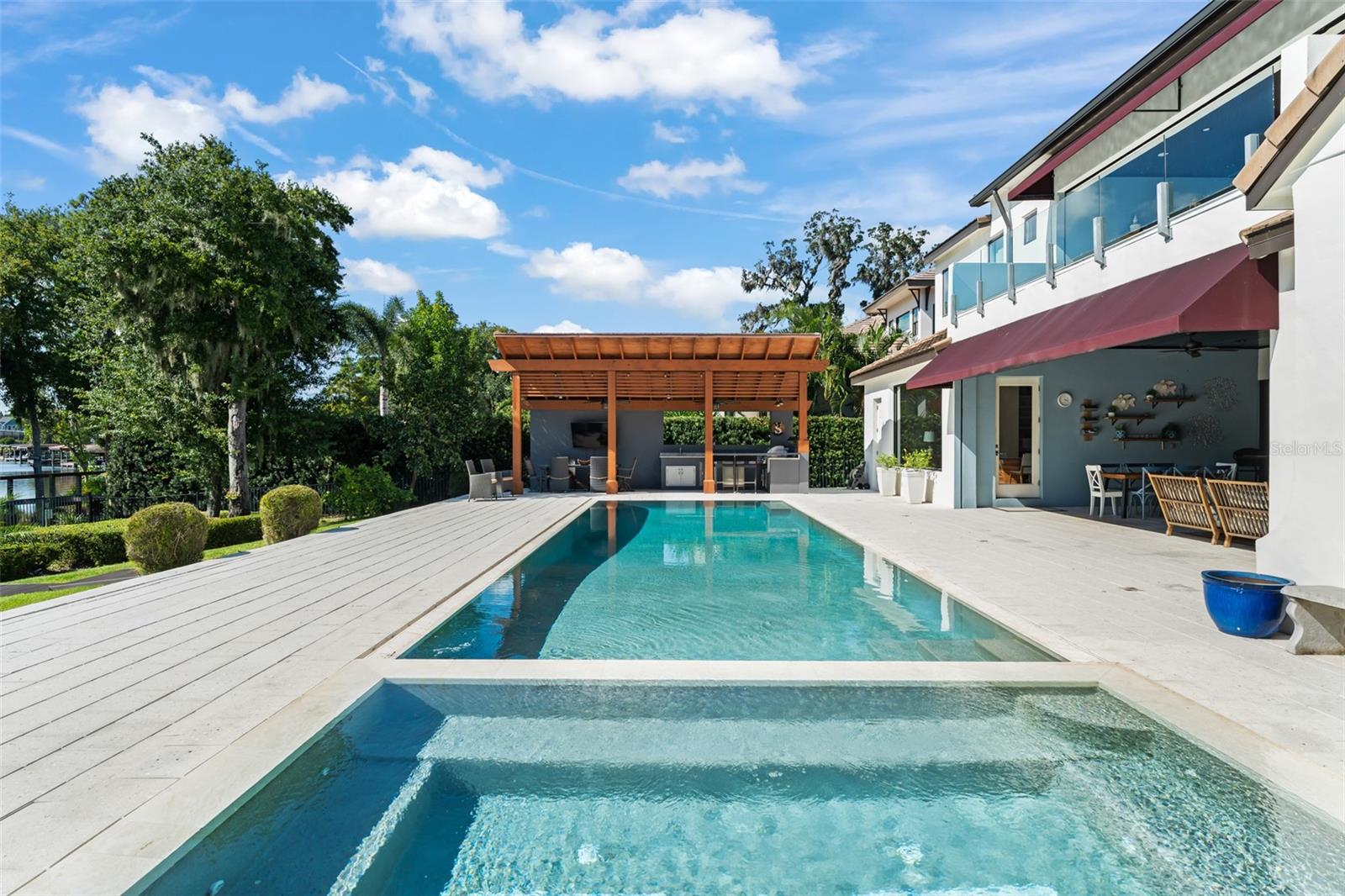 SAWYER SOUND - Residential