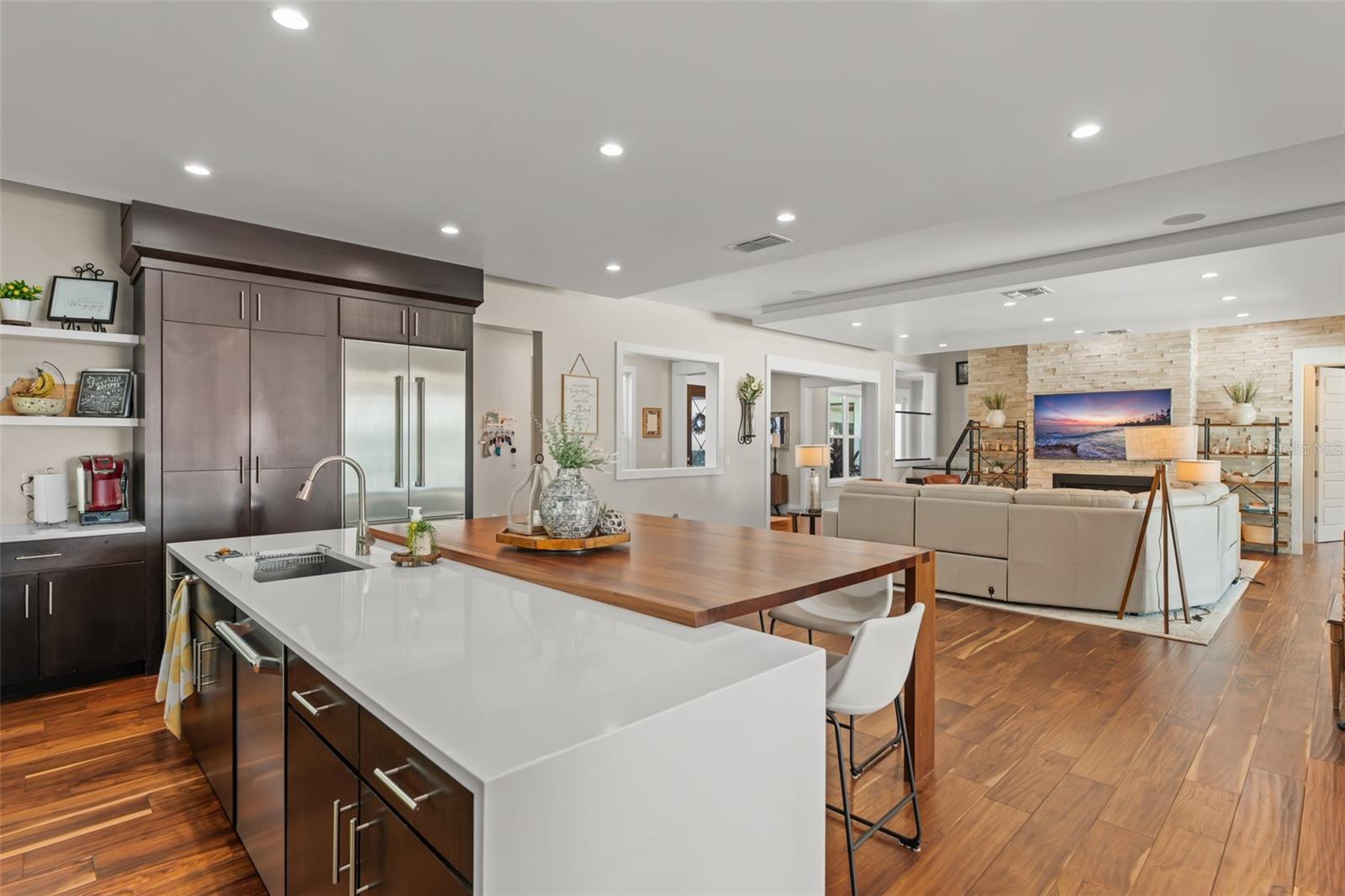 SAWYER SOUND - Residential