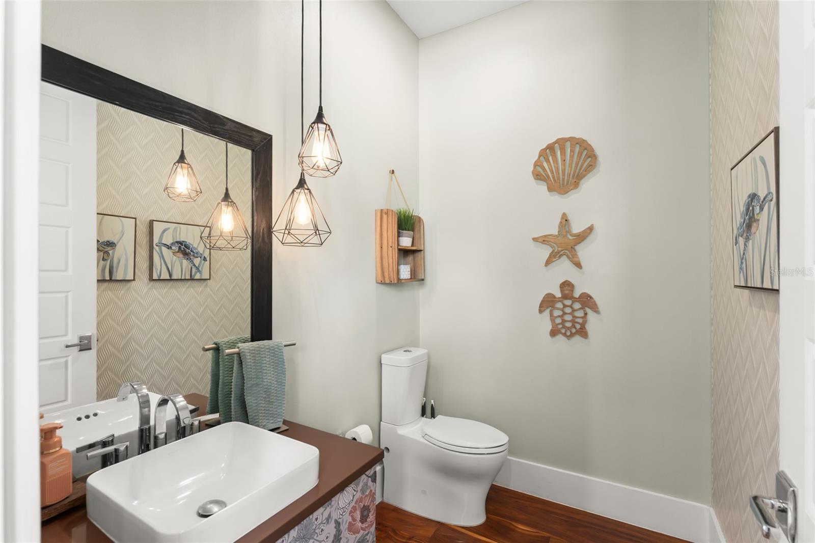 SAWYER SOUND - Residential