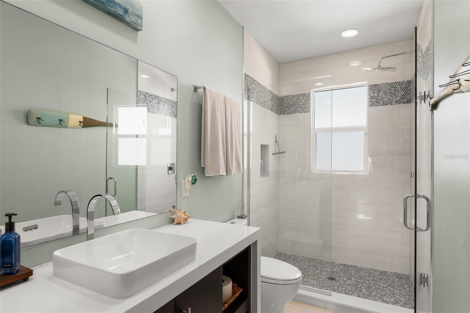 SAWYER SOUND - Residential