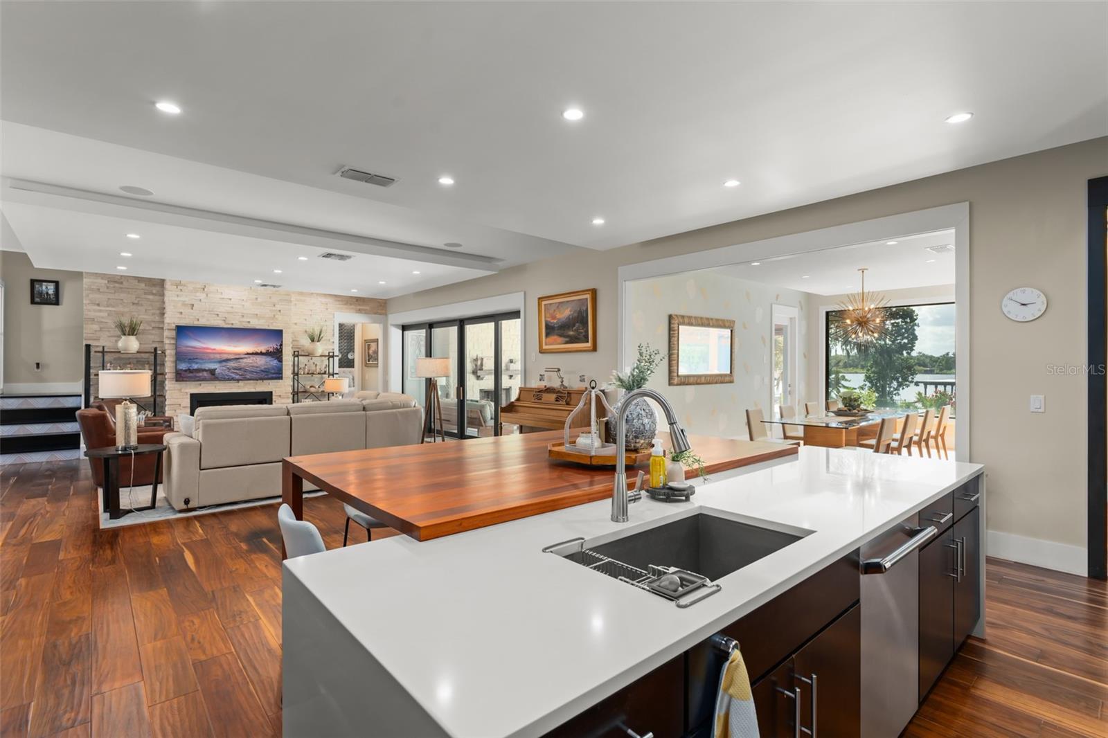 SAWYER SOUND - Residential