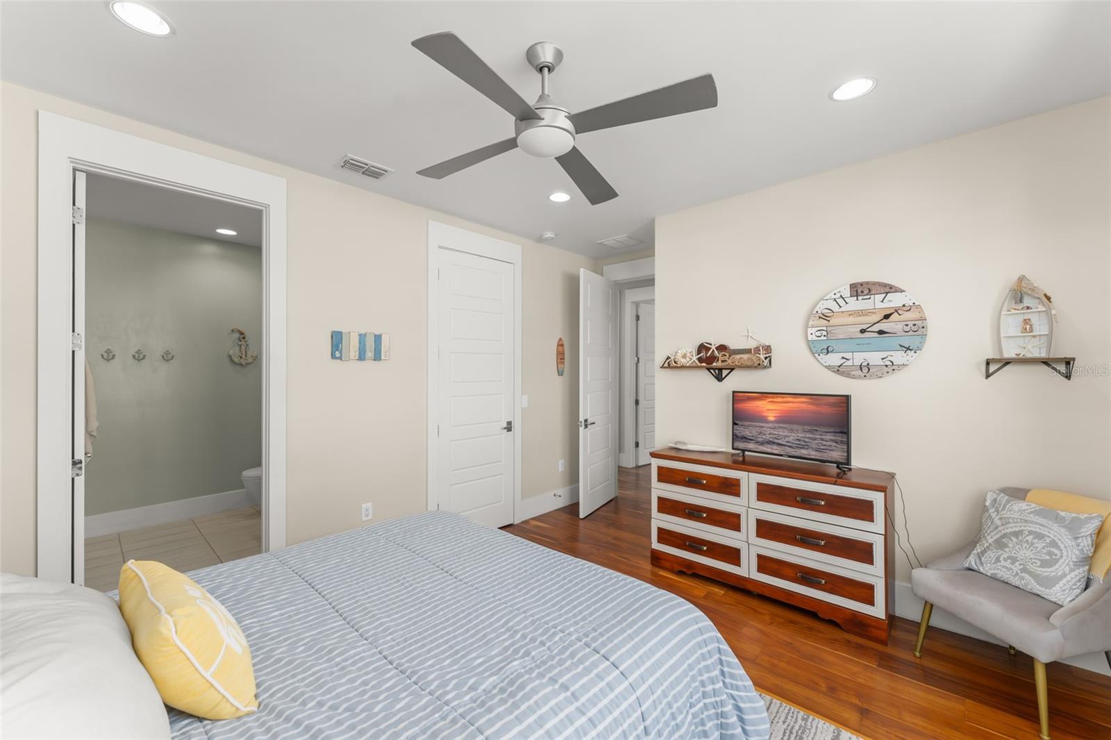 SAWYER SOUND - Residential