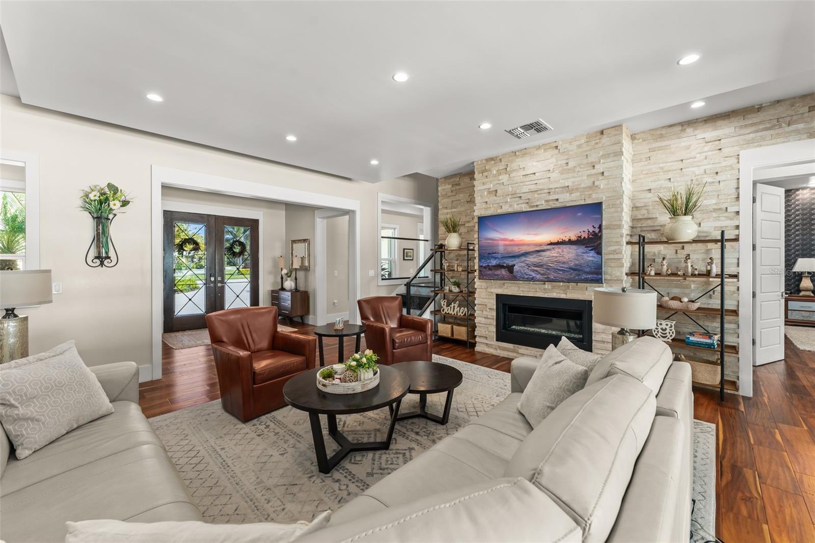 SAWYER SOUND - Residential