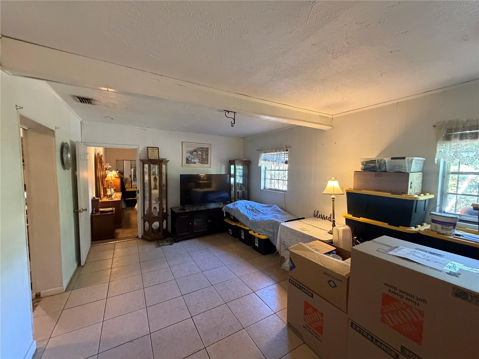 UNPLATTED - Residential