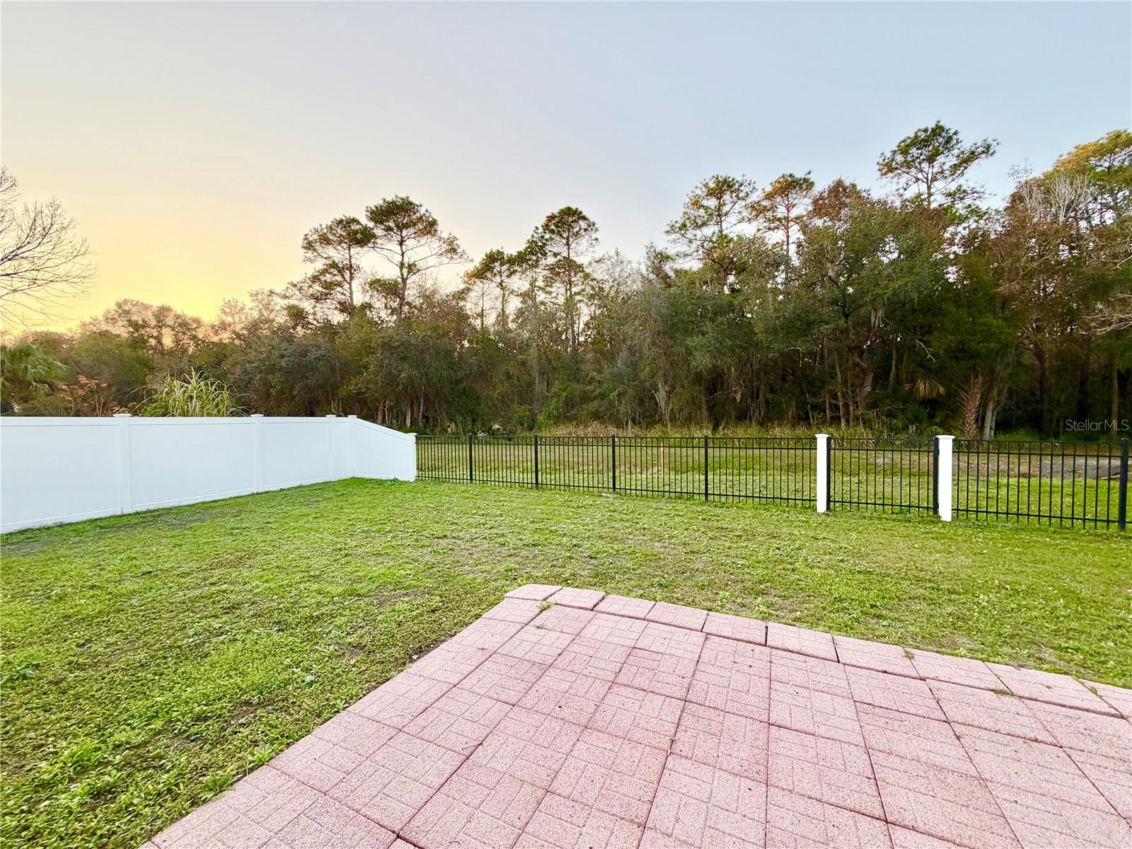 TWIN RIVERS SEC 4 UNIT 2 - Residential Lease