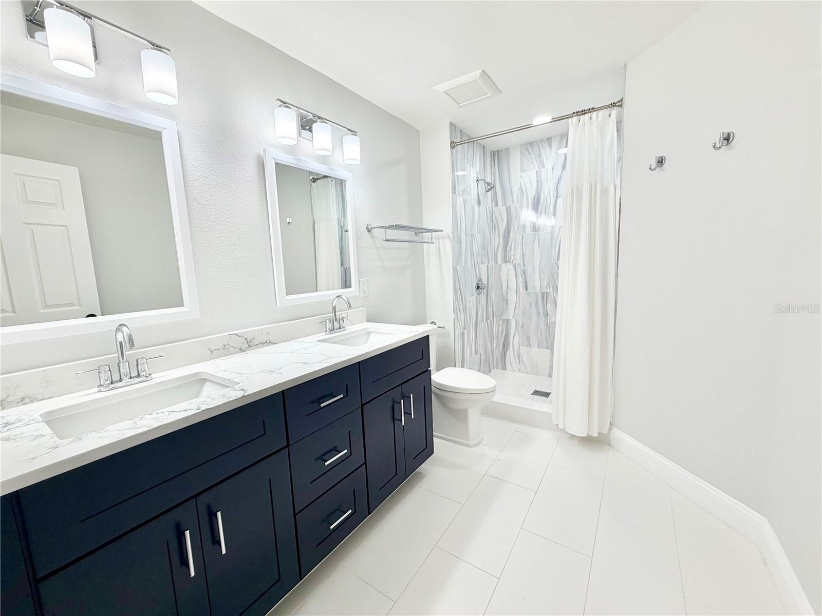 TWIN RIVERS SEC 4 UNIT 2 - Residential Lease