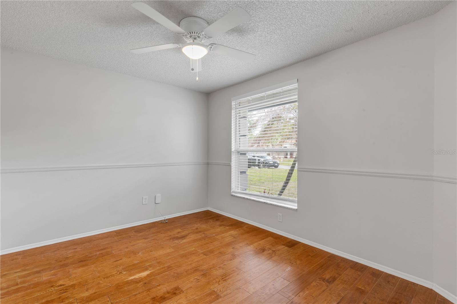 WOODFIELD OAKS - Residential