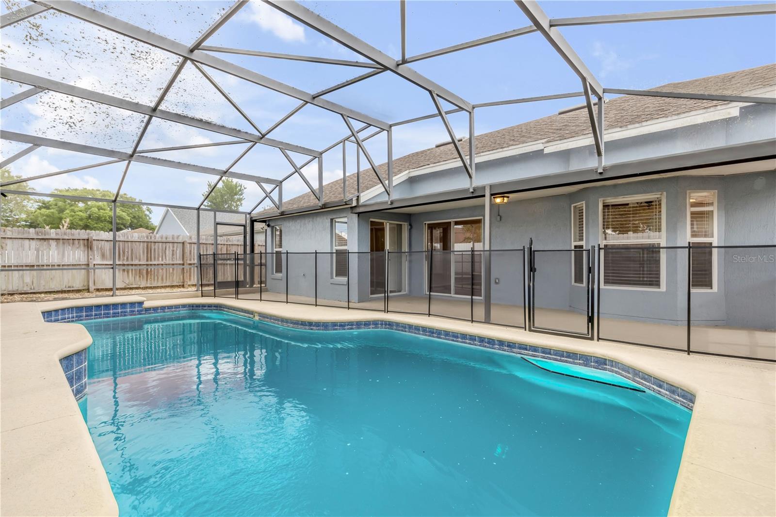 WOODFIELD OAKS - Residential