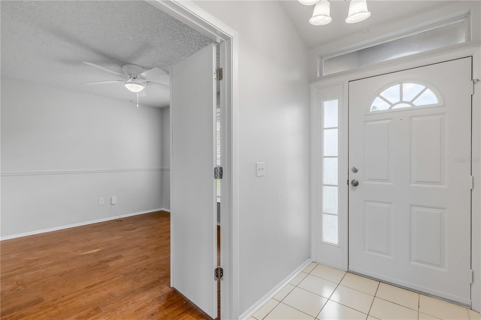 WOODFIELD OAKS - Residential