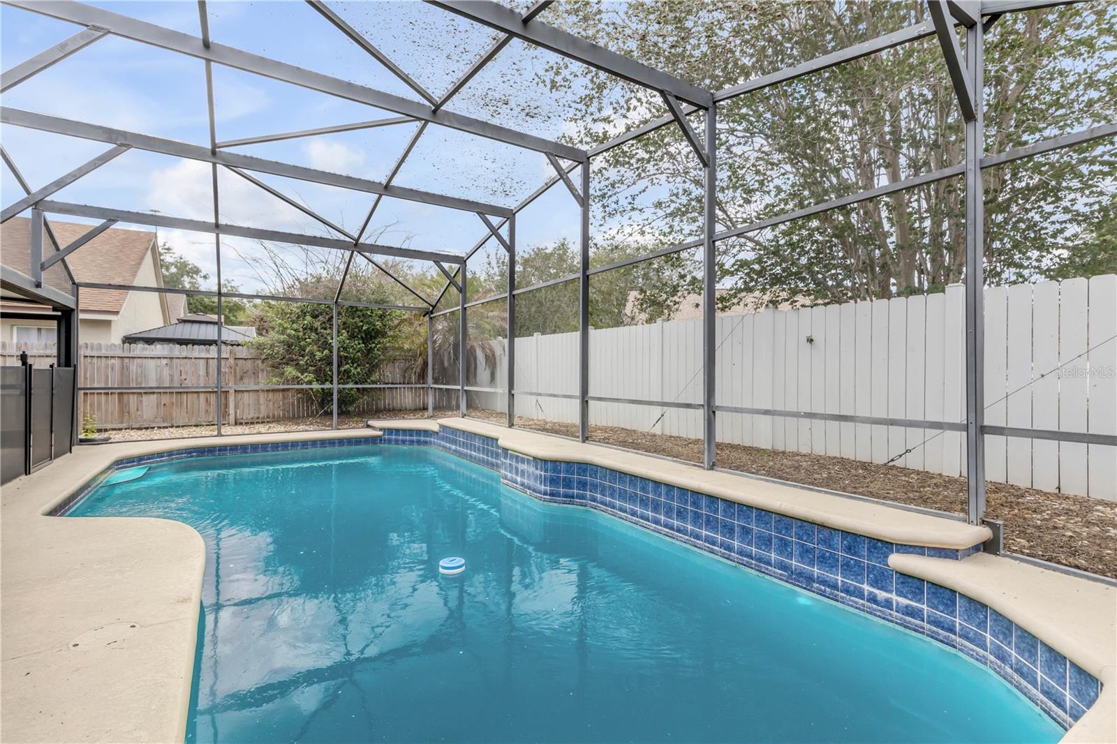 WOODFIELD OAKS - Residential
