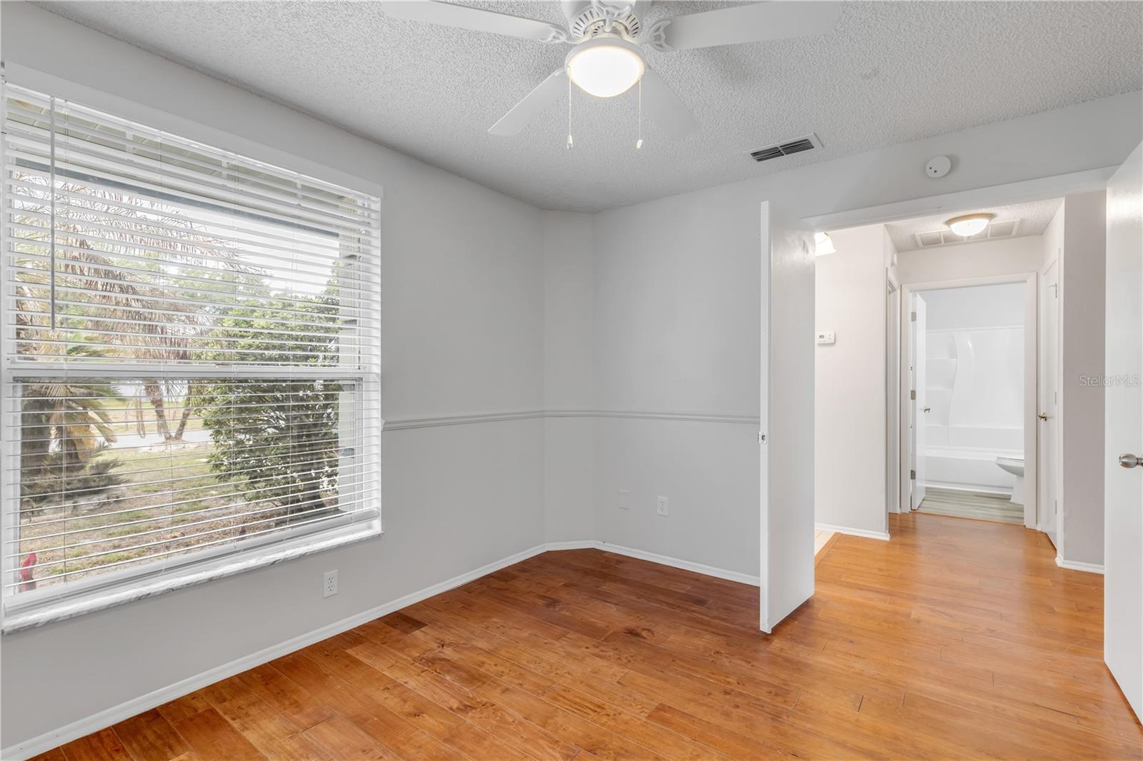 WOODFIELD OAKS - Residential