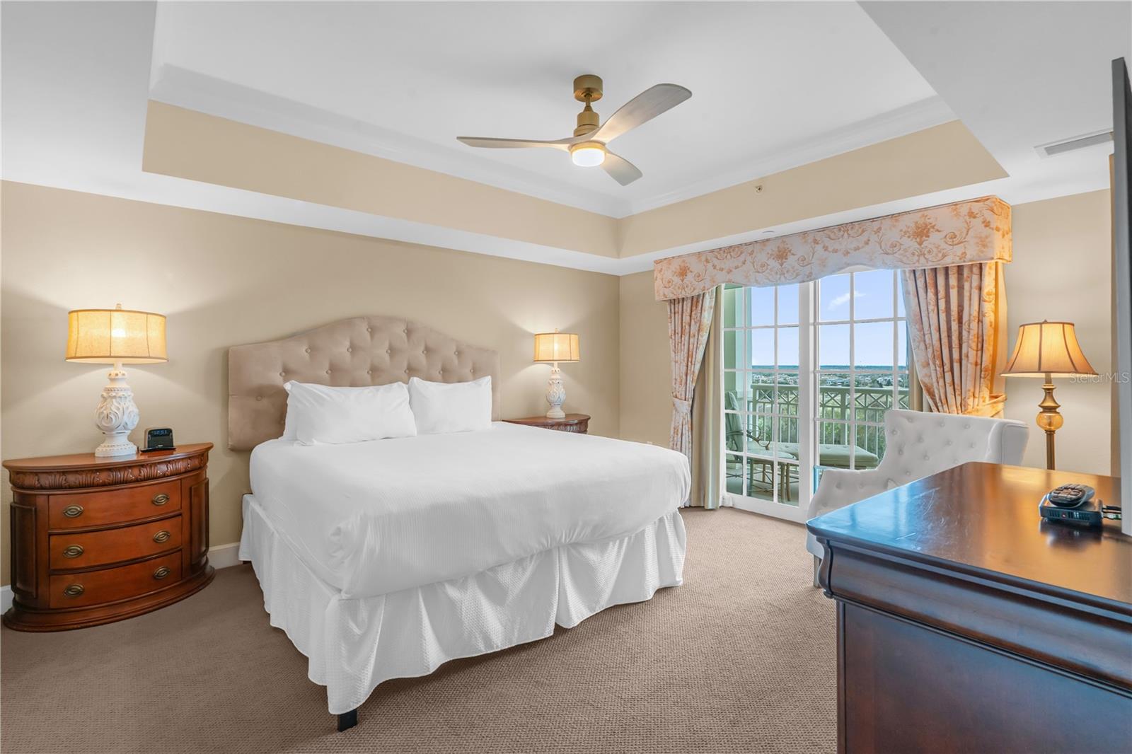 REUNION GRANDE CONDO - Residential