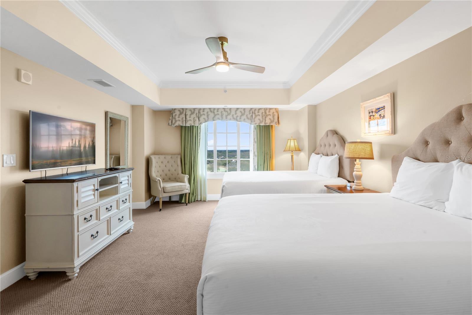 REUNION GRANDE CONDO - Residential