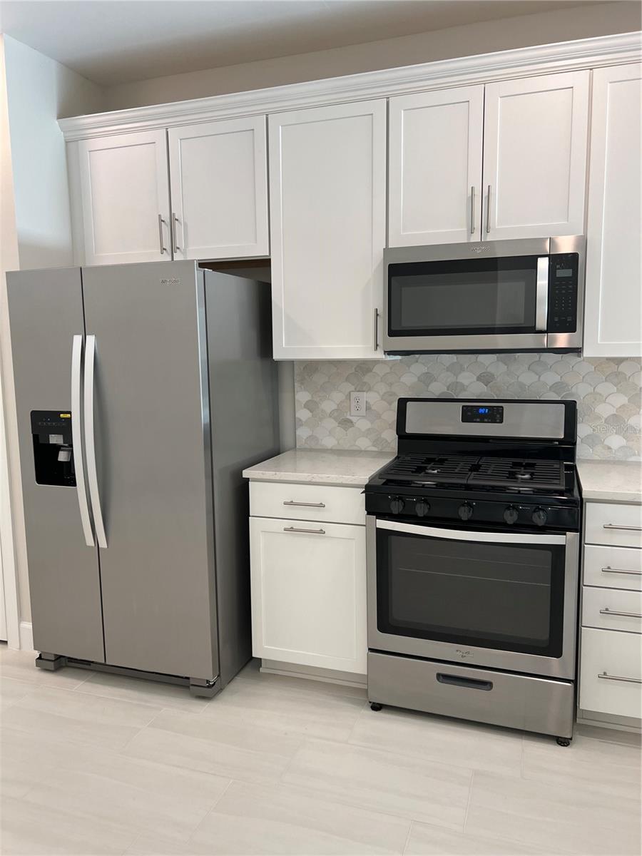 TALON PRESERVE PH 4 - Residential Lease