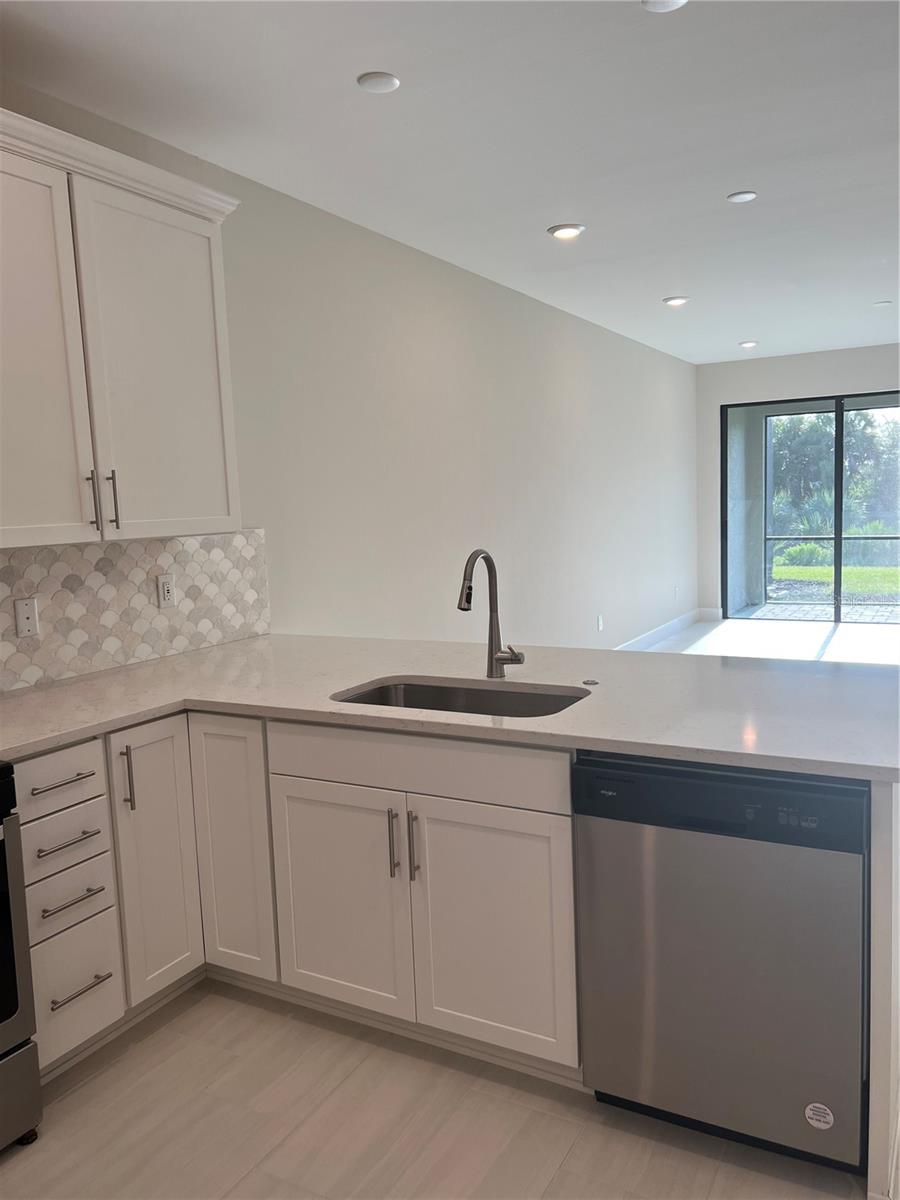 TALON PRESERVE PH 4 - Residential Lease