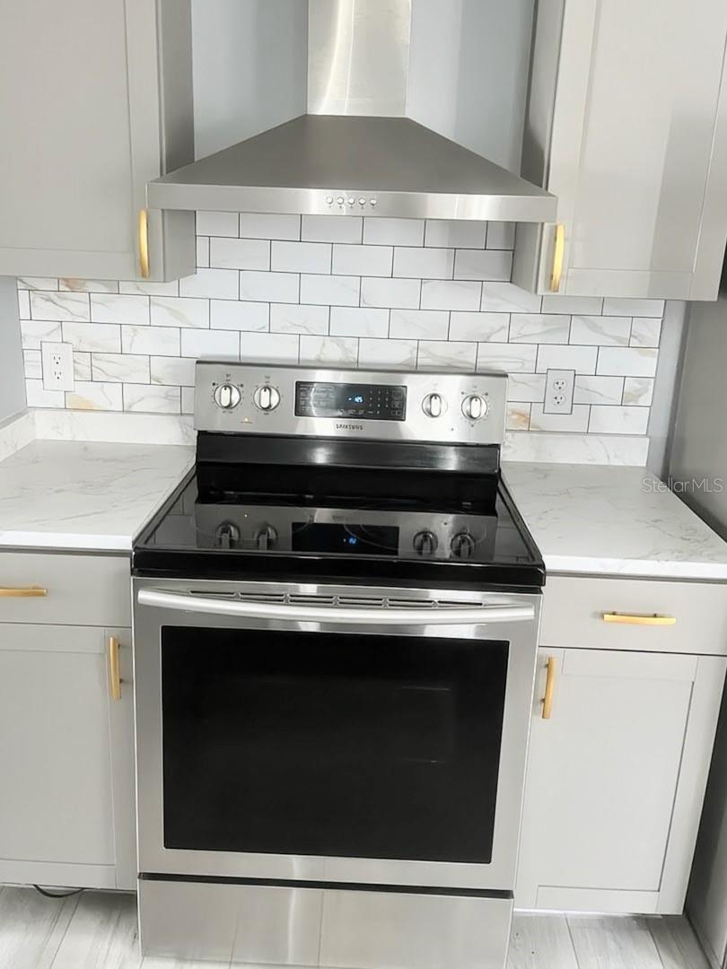 LAKEVIEW VILLAGE SEC K UNI - Residential